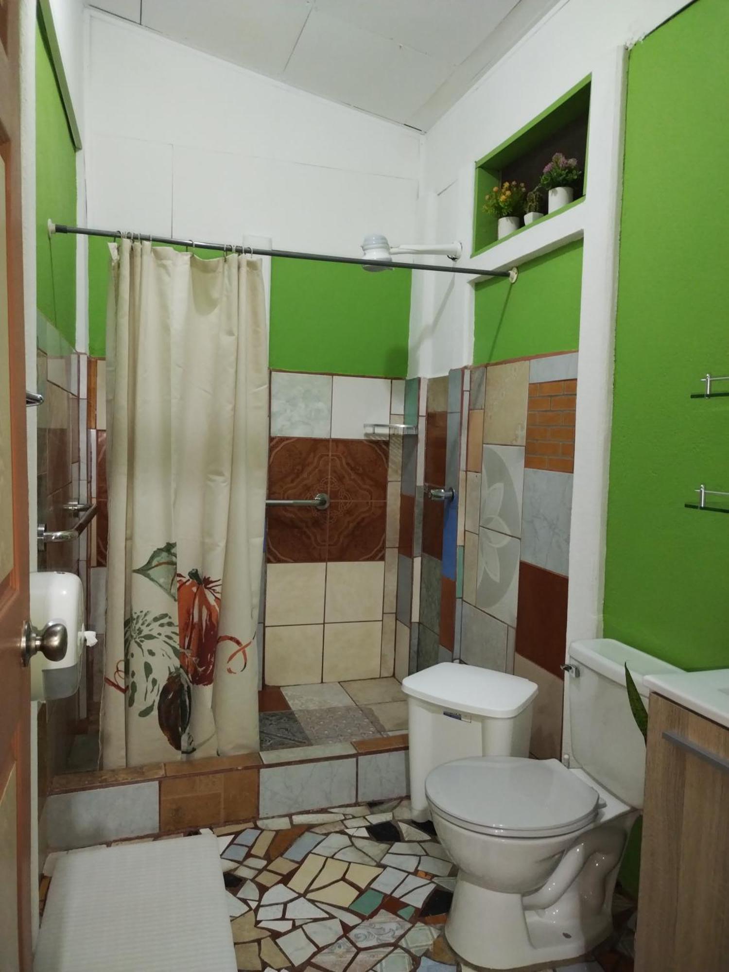 Villa Gabriela, Casa Tucan Liberia Room photo